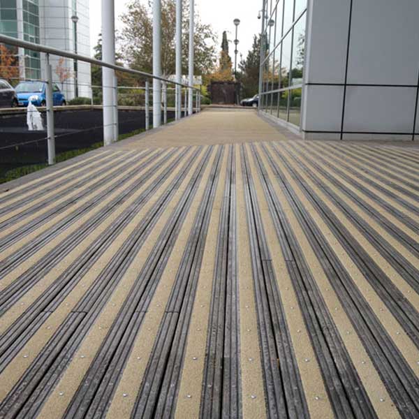 1000mm GRP Anti Slip Decking Strips Free Drilling and Screws 50 Pieces