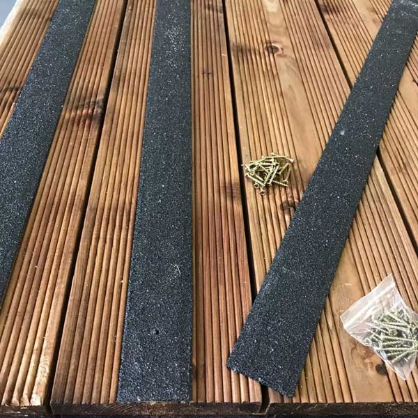 1000mm GRP Anti Slip Decking Strips Free Drilling and Screws 5 Pieces