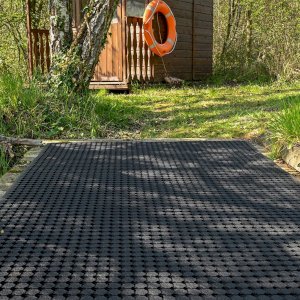 Hard Wearing Multi-Purpose Rubber Mat with Anti-Slip Textured Surface